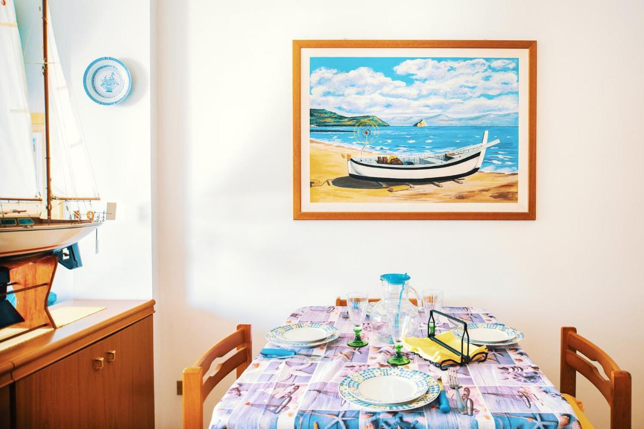 Una Terrazza Sul Golfo Di Ospedaletti By Wonderful Italy Eksteriør billede